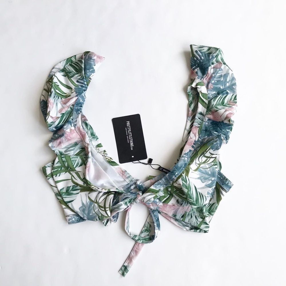 Pretty little thing pale khaki leafy swim top 10 - Picture 7 of 10